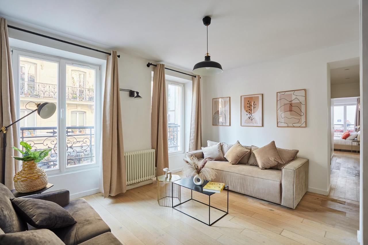 Residence Center Of Paris Le Marais By Studio Prestige Bagian luar foto